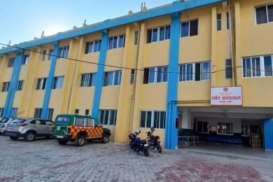 प्रदेश अस्पतालमा बिरामीलाई शय्या अभाव